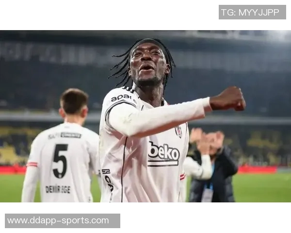 德天空报道拜仁全力追逐柏林赫塔16岁中场艾希霍恩球员尚未做出决定 德天空报道拜仁全力追逐柏林赫塔16岁中场艾希霍恩球员尚未做出决定