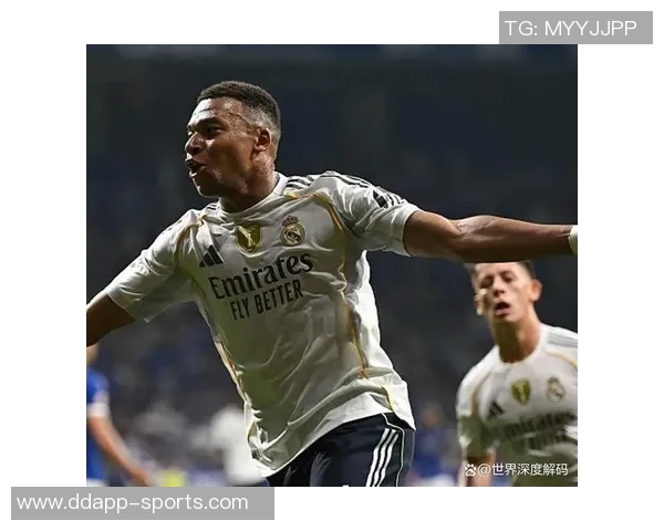 姆巴佩精彩表现双响入账并助攻乌龙错失良机评分8分展现实力