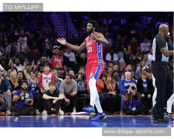 恩比德状态回暖上半场表现抢眼砍下16分助攻4次助球队争胜 恩比德状态回暖上半场表现抢眼砍下16分助攻4次助球队争胜