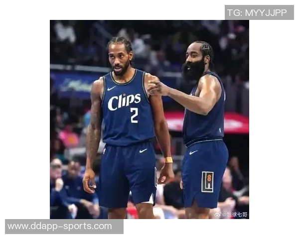 快船分享哈登与克劳福德布拉德利互动回忆展现昔日情谊与现状对比 快船分享哈登与克劳福德布拉德利互动回忆展现昔日情谊与现状对比